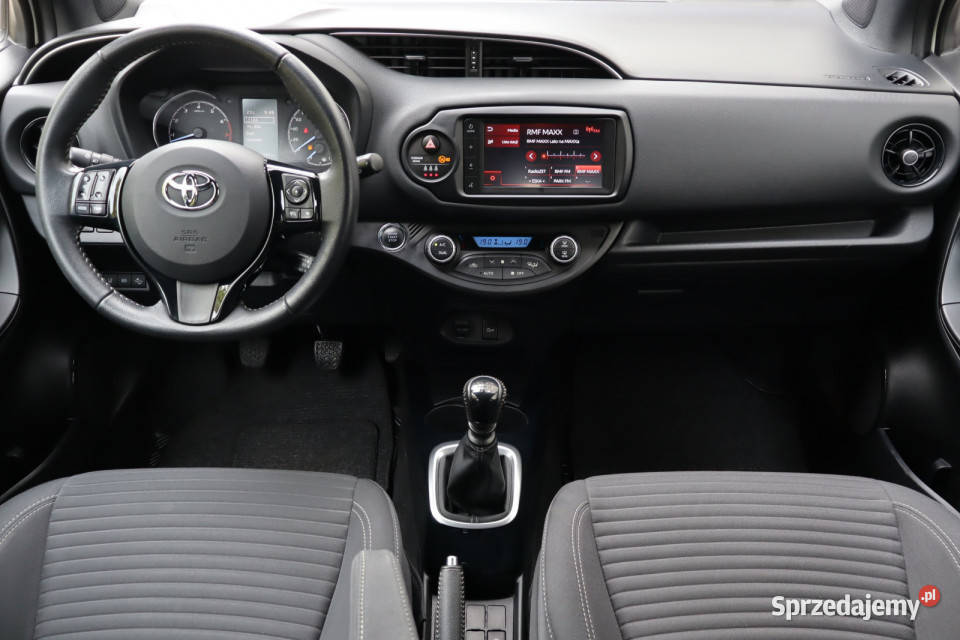 Toyota Yaris 15 Dual VVTi Yaris sprzedam