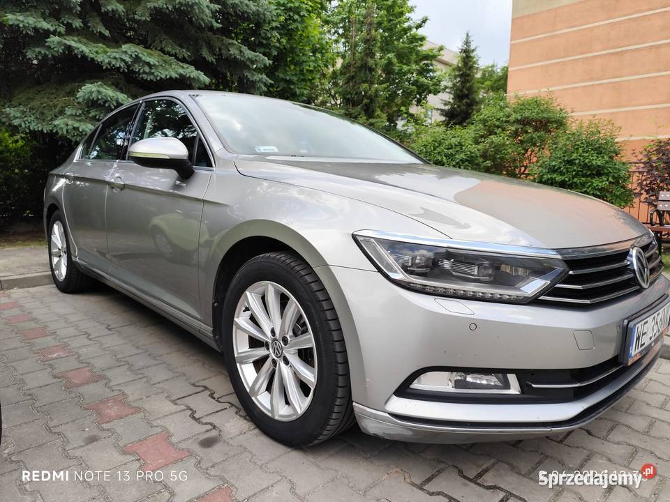 Sprzedam super samochodzik Volkswagen Passat B8 światła do jazdy dziennej Grójec
