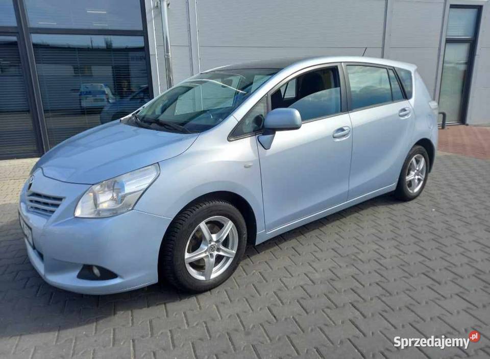 Toyota Verso Premium 2011