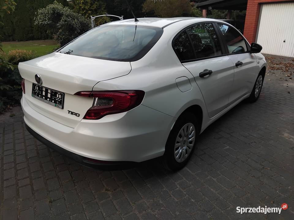 Fiat tipo 14 benzyna 2018 134 przebiegu wielkopolskie Poznań