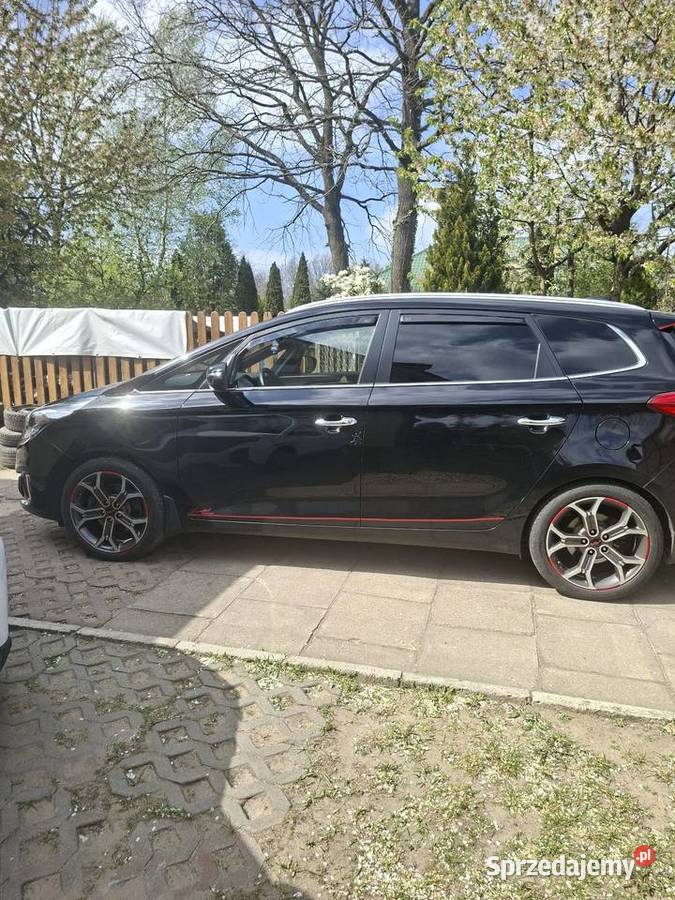 Kia Carens IV 17crdi 136 19900 przebieg światła LED