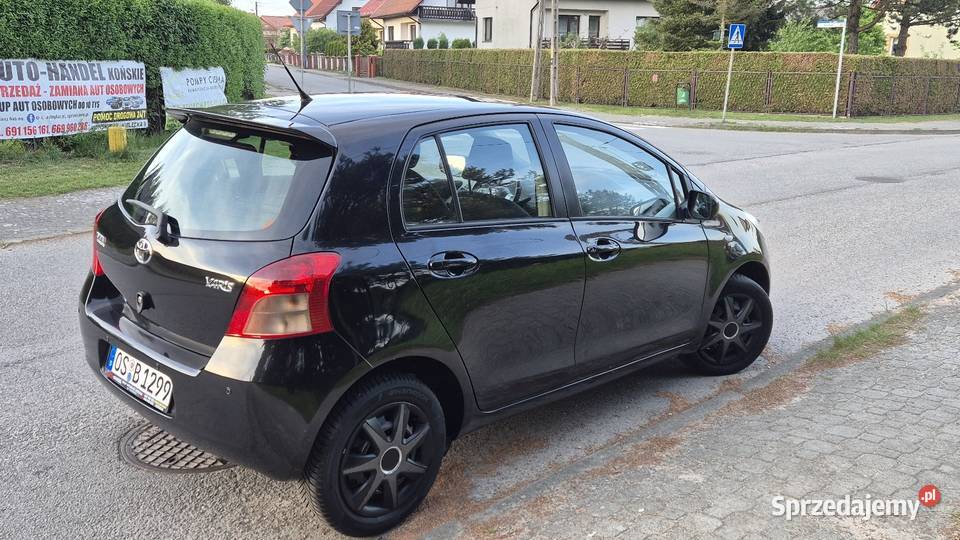 TOYOTA YARIS 10B OPŁACONY Z NIEMIEC KLIMA czarny Yaris świętokrzyskie Końskie
