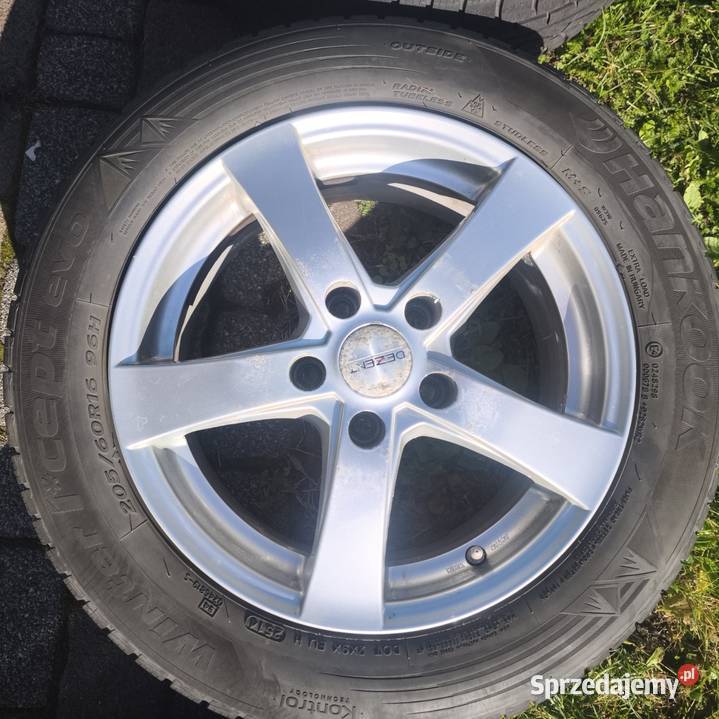 Sprzedam 4 felgi aluminiowe R16 z oponami Samochodowe Psary