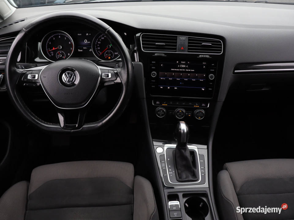 VW Golf 15 TSI Kombi Bielany Wrocławskie