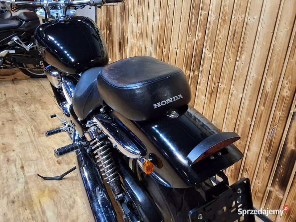 Honda VF HONDA VF750 C motocykl wygląda ślicznie Honda