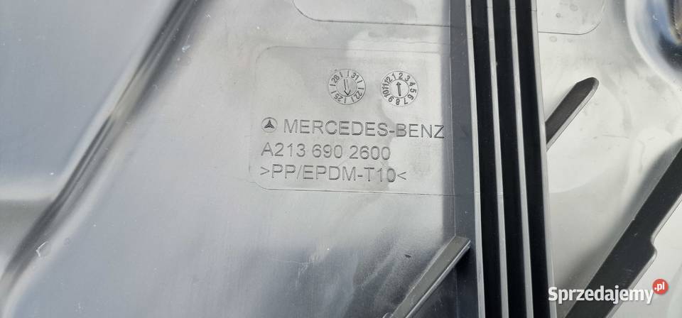 MERCEDES EKLASA W213 OSŁONA PŁYTA A2136902600 Motoryzacja Bieleń