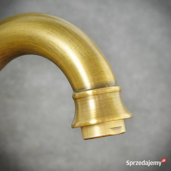 Bateria umywalkowa stojąca antyczny mosiądz Chmielnik