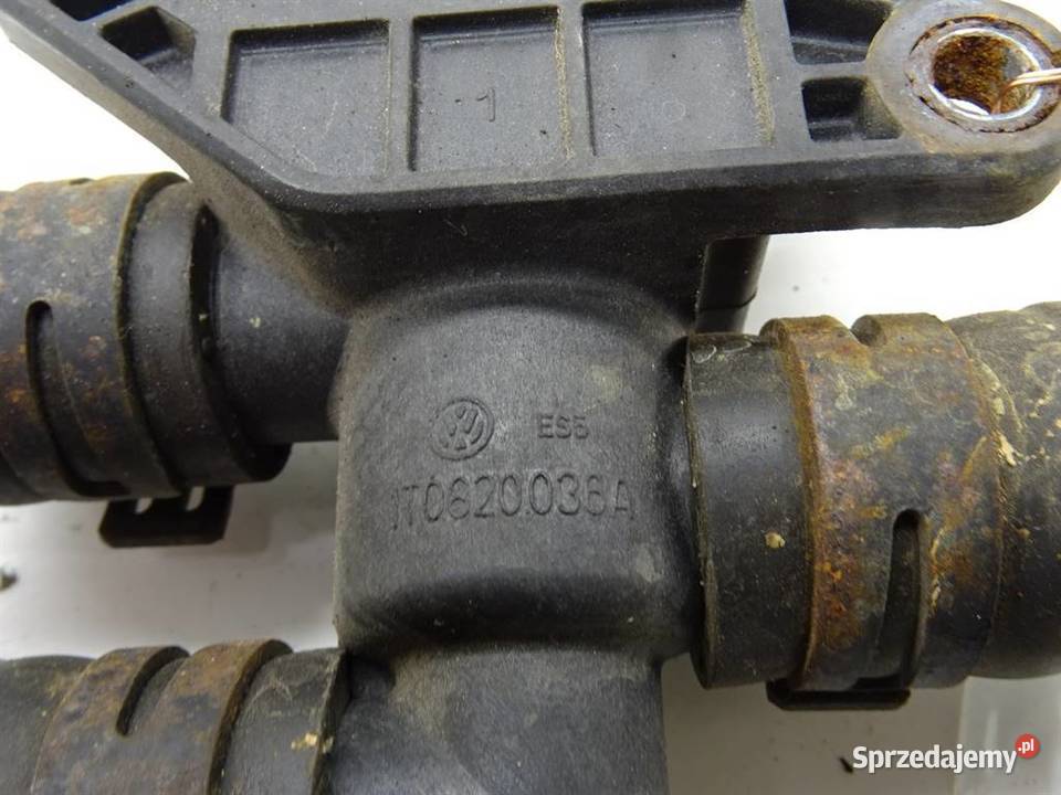 ELEKTROZAWÓR WODY VW TOURAN 1T0820036A 20 140 Pompy wody