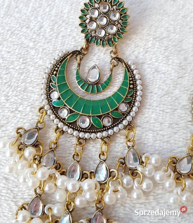 Długie kolczyki zielony złoty kolor indyjskie Kolczyki