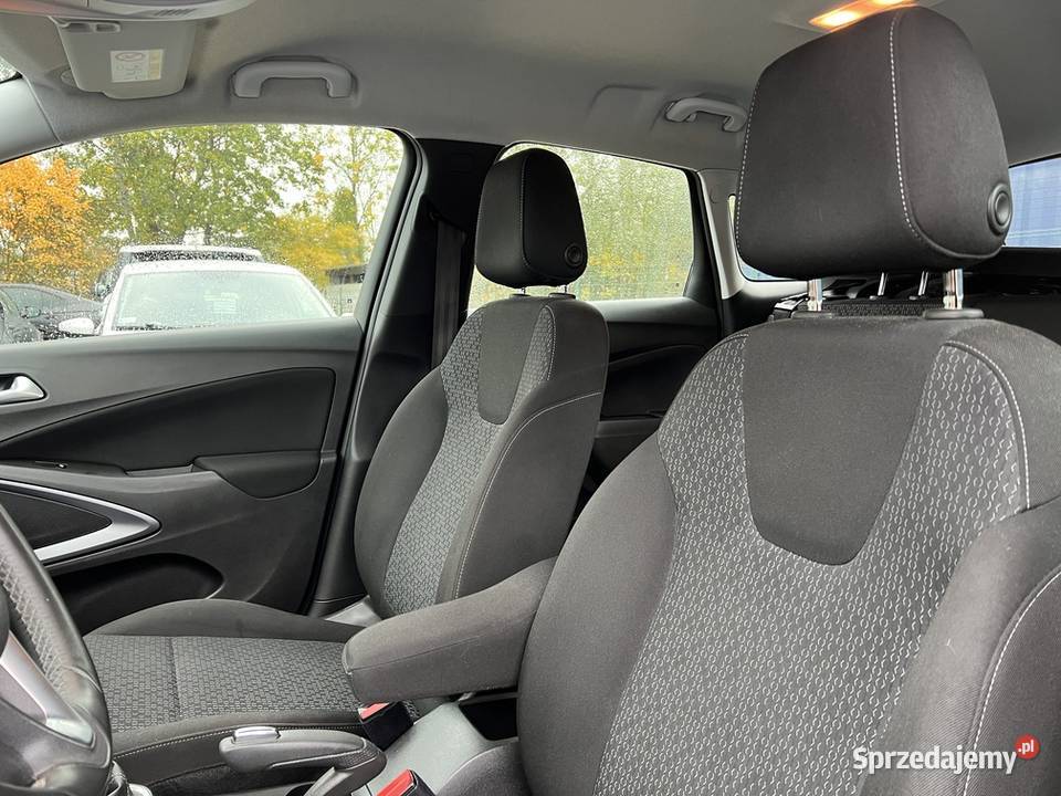 Opel Crossland X 2019