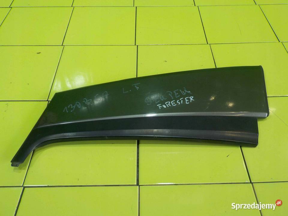 SUBARU FORESTER II 05r listwa slupka lewa tyl