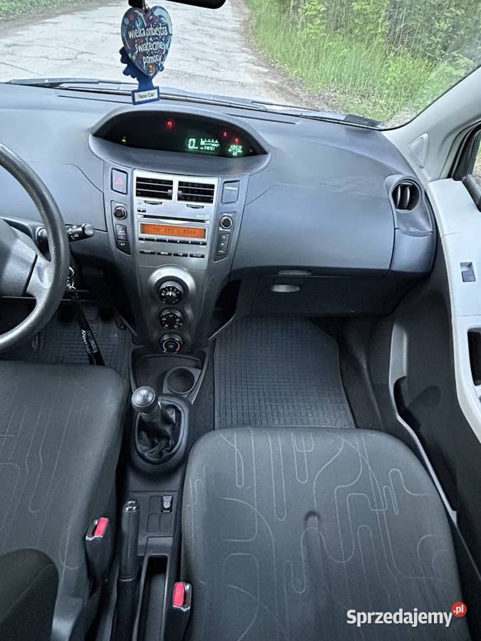 Sprzedam Toyotę Yaris 998cm3 Łódź
