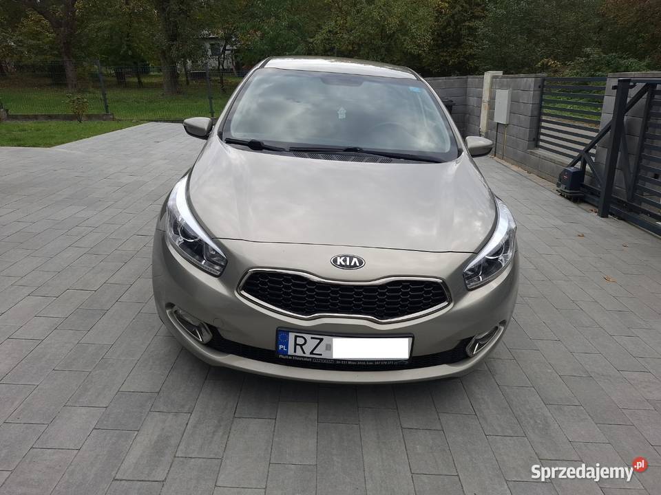 KIA CEED 16 CRDI światła LED Rzeszów sprzedam