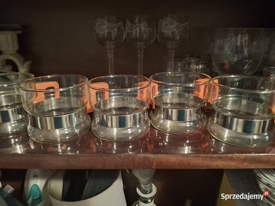 6 szklanych filiźanek