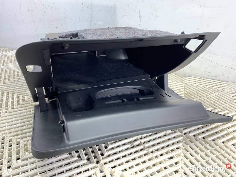 SCHOWEK PASAŻERA CITROEN C4 II Hatchback PÓŁKA sprzedam