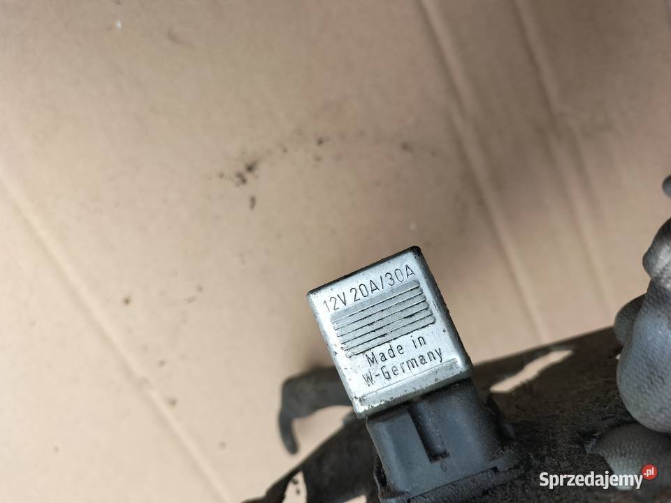 MERCEDES W123 PRZEKAŹNIK 0015420219 SKRZYNKA Kamień-Kolonia