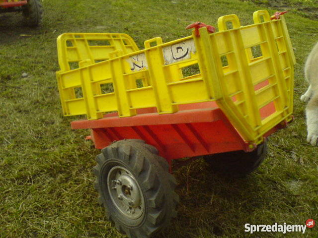 Przyczepkiopryskiwacz do ciągnikaquada na pedały Tuszkowo