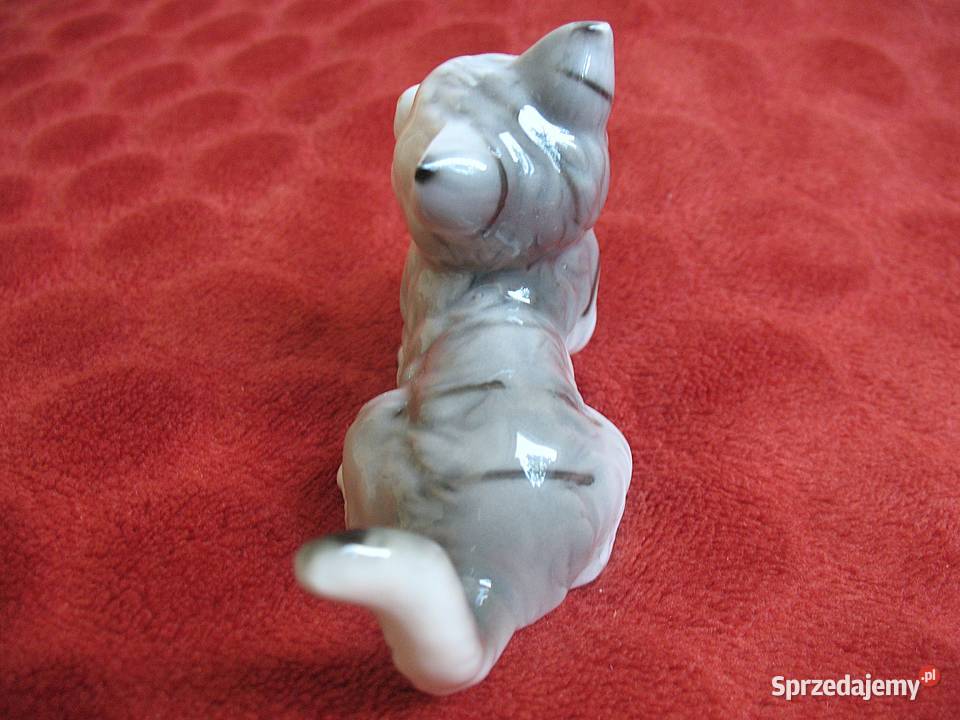 Kot mały kotek z myszką porcelana 7 x 11 x 4 mazowieckie Siedlce