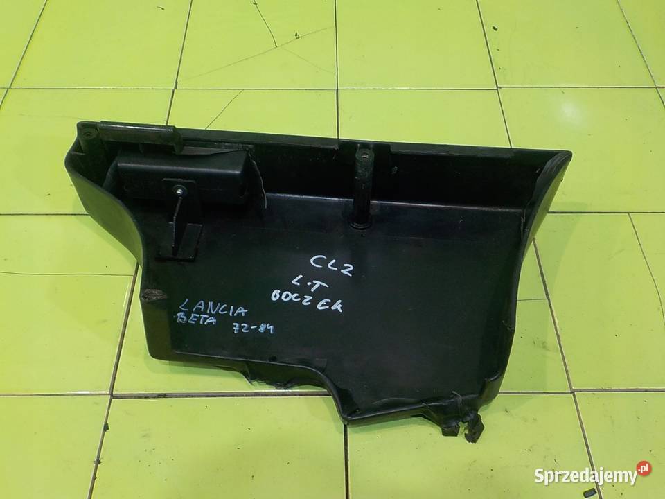 LANCIA BETA 20 B 83r COUPE 2D boczek bagaznika Suków
