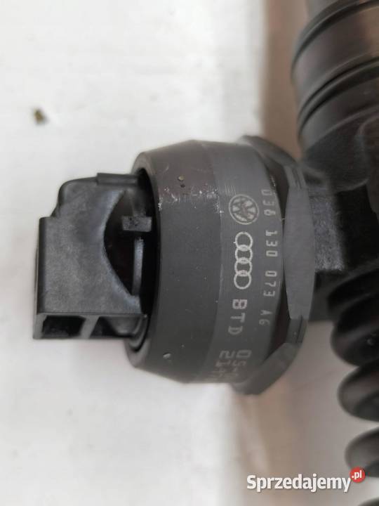 POMPOWTRYSKIWACZ 038130073AG 0414720215 19 TDI