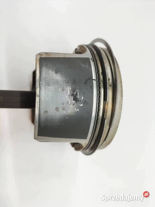 TŁOK KORBOWÓD 81L63 16 8V VW Volkswagen Golf V świętokrzyskie