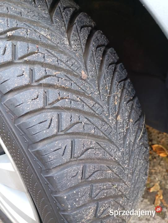 Toyota Yaris 13 benzyna 2006 r nieuszkodzony Lublin