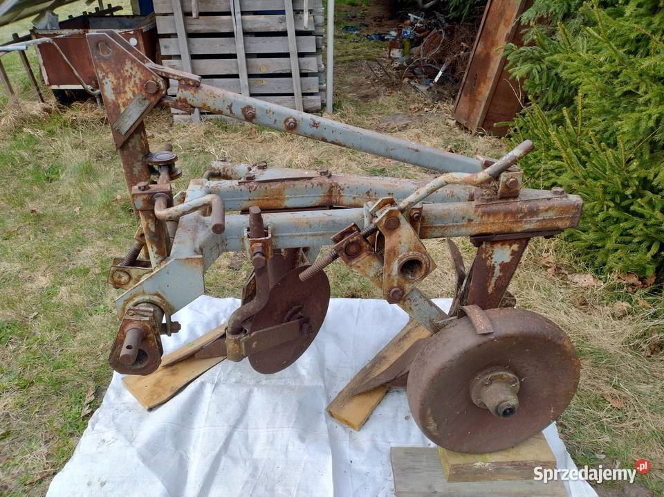 PŁUG DWUSKIBOWY warmińsko-mazurskie Wawrochy