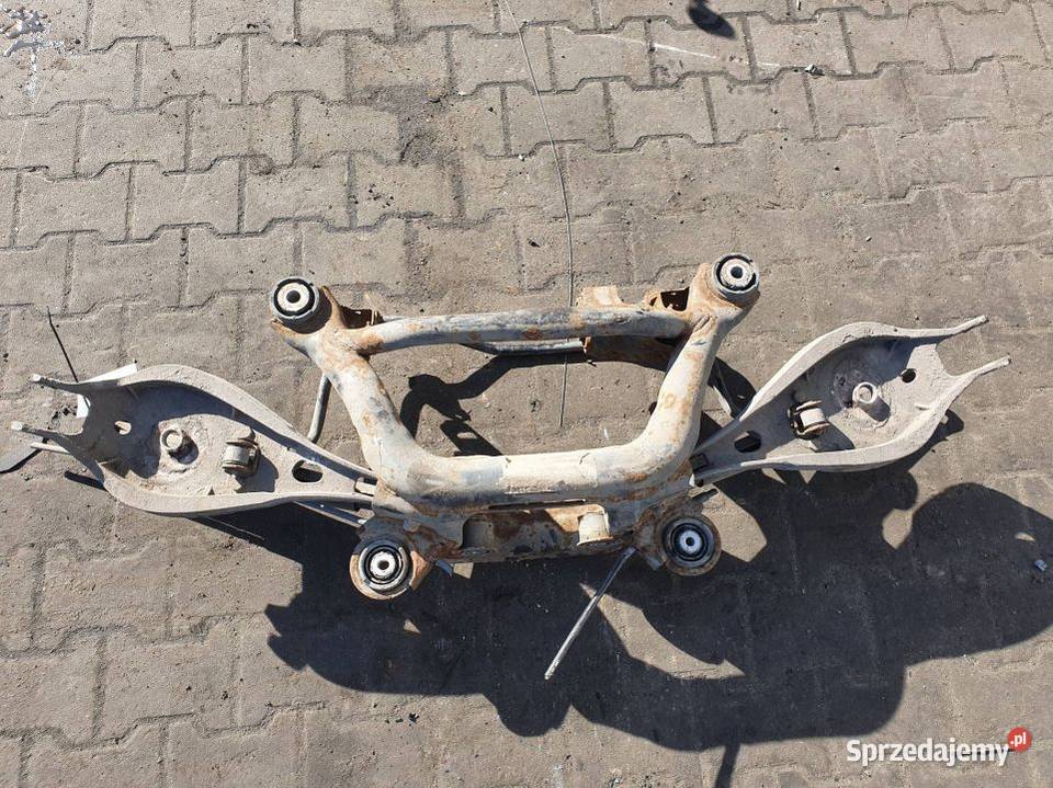 BELKA SANKI TYŁ BMW E46 Lipno