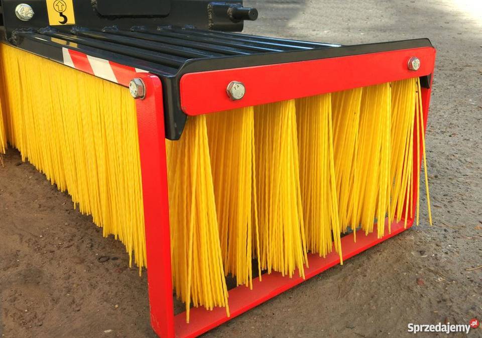 ZAMIATARKA SZCZOTKA ODŚNIEŻARKA Warszawa