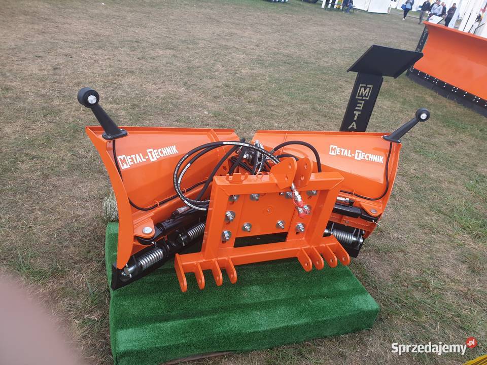 Duży mocny pług do śniegu strzałka Metal Technik wielkopolskie