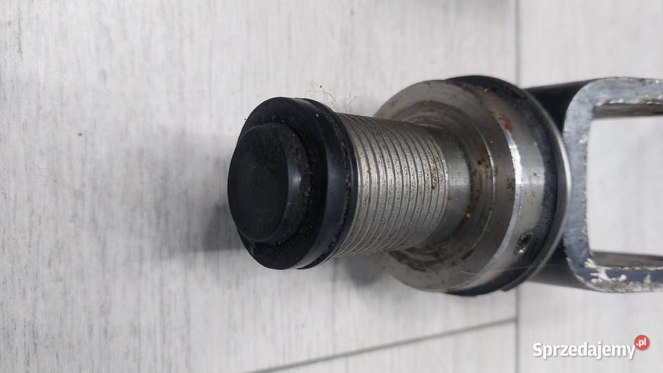 Sworzeń góry zwrotnicy Syrena 104105 komplet Wrocław sprzedam