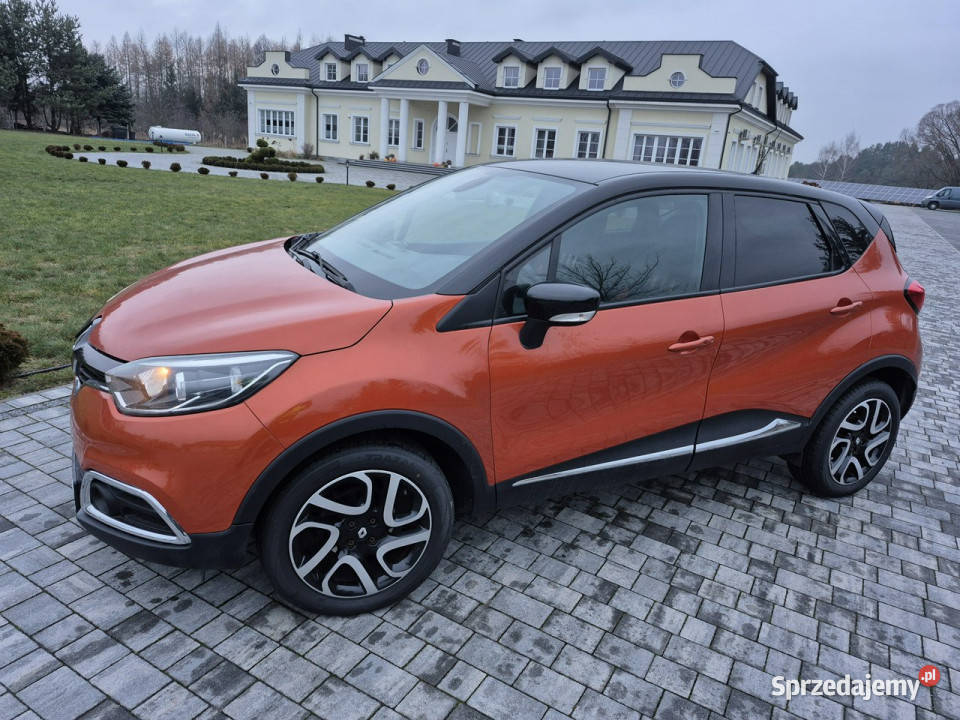 Renault Captur navi klimatyzacja bezwypadkowy ABS sprzedam