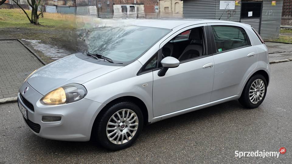 Fiat Punto 14 krajowy klima nie grande Evo Rok produkcji 2013 Bytom sprzedam