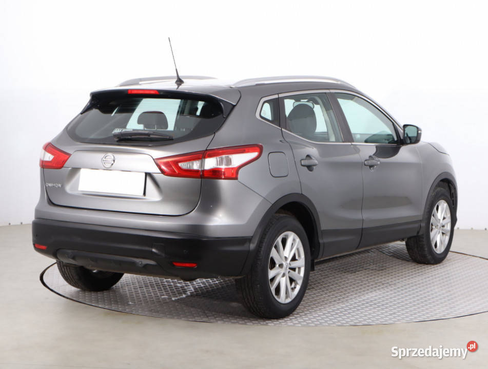 Nissan Qashqai 12 DIGT benzyna Piaseczno sprzedam