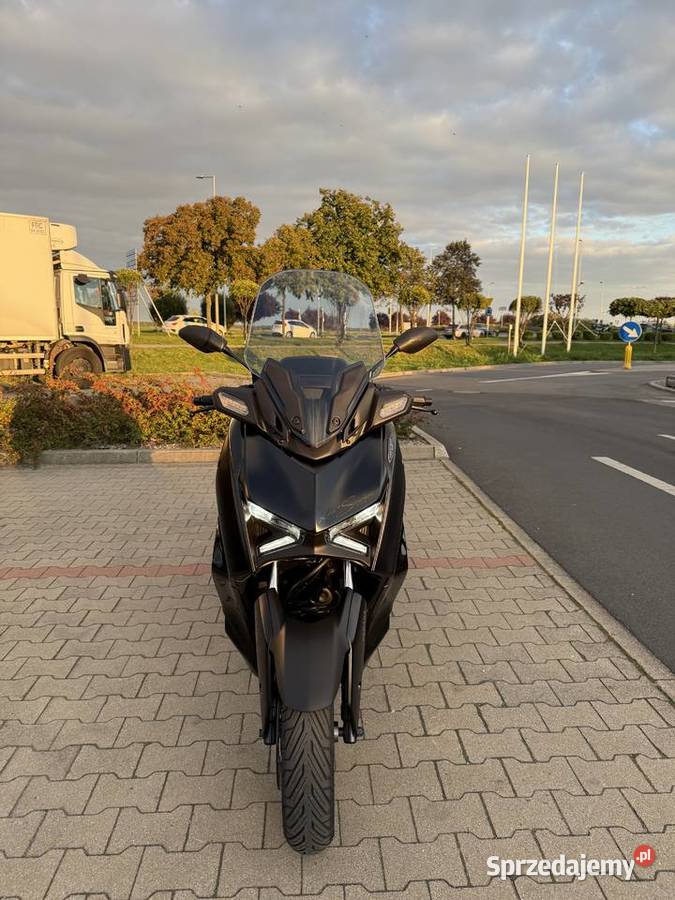 YAMAHA XMAX125 TECH 2024 Skuter na gwarancji bezwypadkowy Leszno