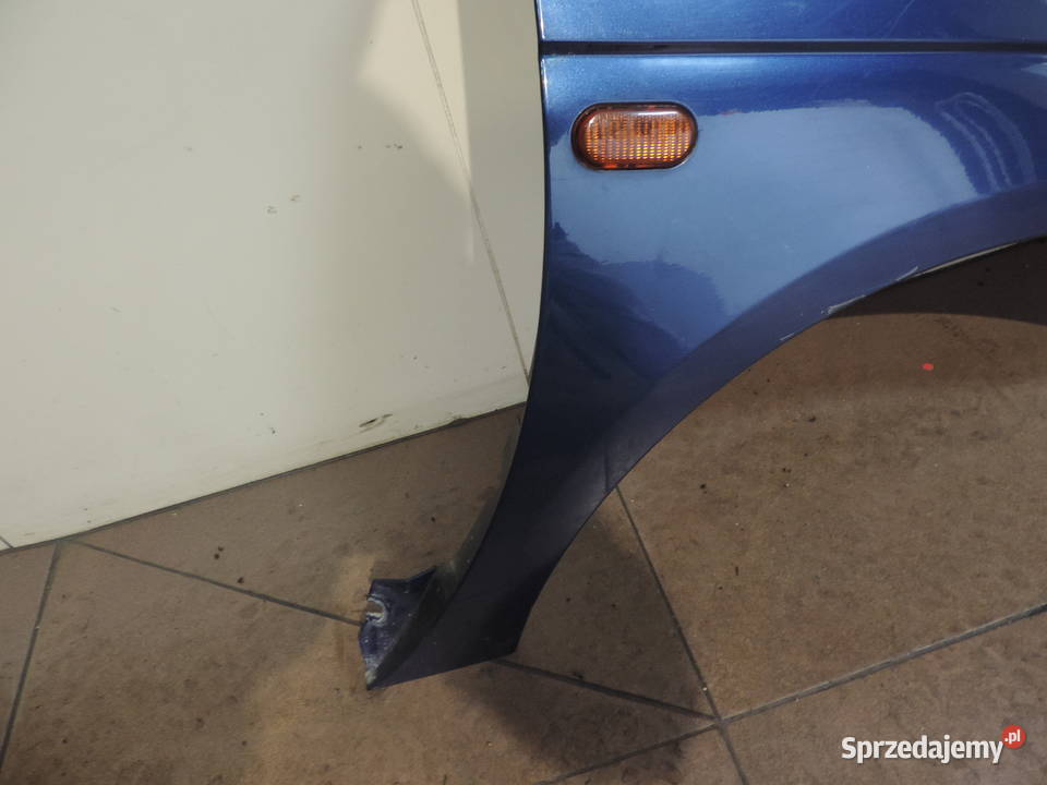 BŁOTNIK PRAWY PRZEDNI RENAULT SCENIC 1 FL TED44 Rok produkcji 2002 Błotniki Nowy Sącz