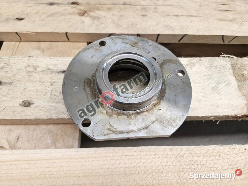 Kołnierz Deutz Agrotron 480 601