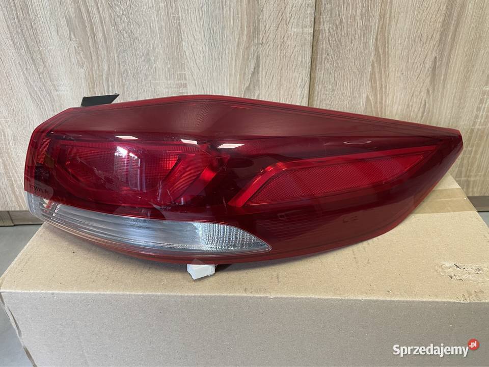 Hyundai Elantra lampa tył prawa Rok produkcji 2016 Kozubszczyzna sprzedam