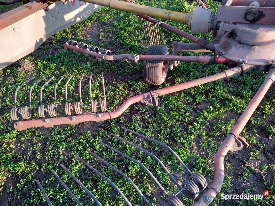Zgrabiarka Kuhn ga 7301 Kuhn Zgrabiarki i przetrząsacze Ciechanów