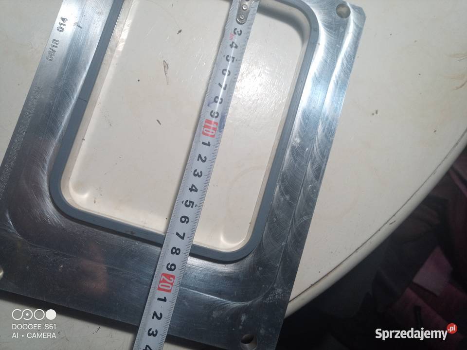 Zgrzewarka do pojemników z matrycą Gastronomia Więcbork sprzedam