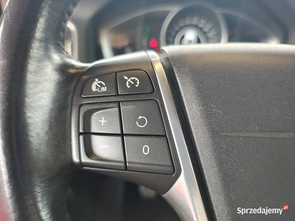 Volvo V60 Zarejestrowane Zadbane 2015r 20 Diesel ASR (kontrola trakcji) Zarszyn sprzedam