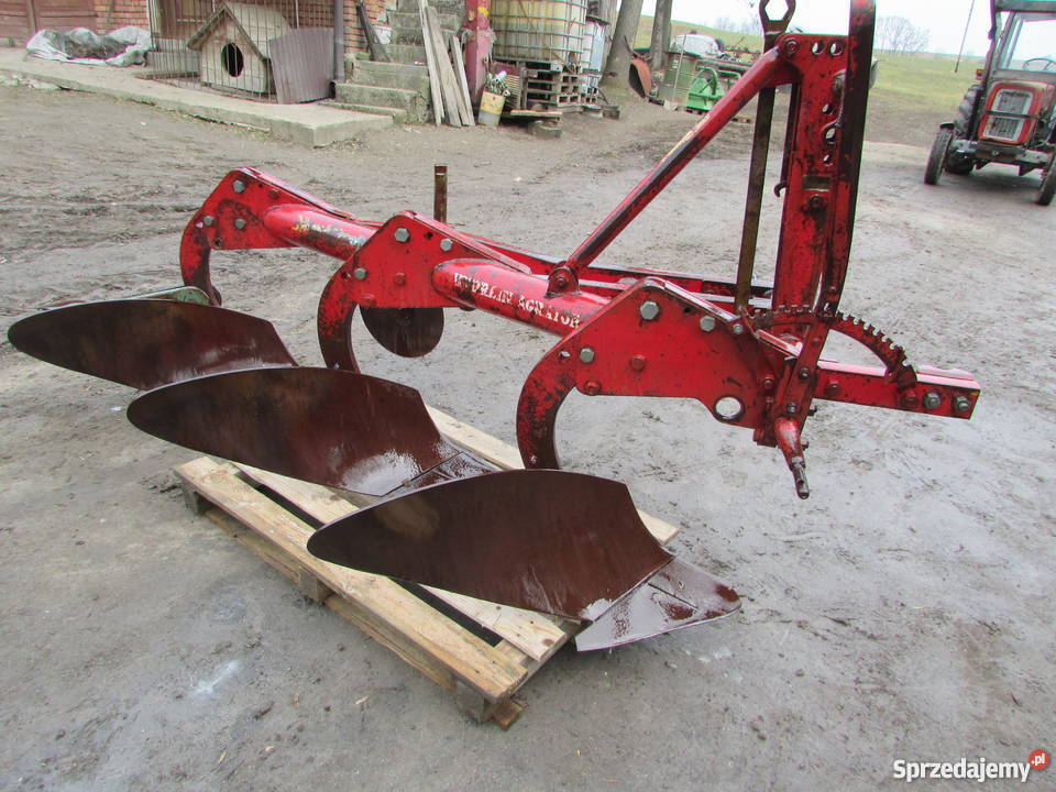 Pług zagonowy KVERNELAND 3 skibowy z Austrii Kverneland Miechów
