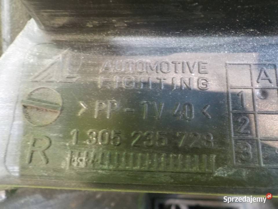 RANGE ROVER L322 44 V8 03r 5D XENON lampa prawa Suków sprzedam