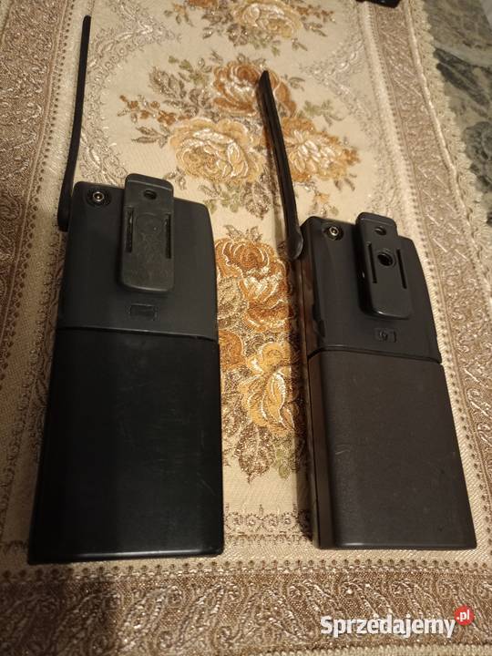 Zabytkowe Telefony ERICSSON GH198 i ładowarki wielkopolskie Drawski Młyn