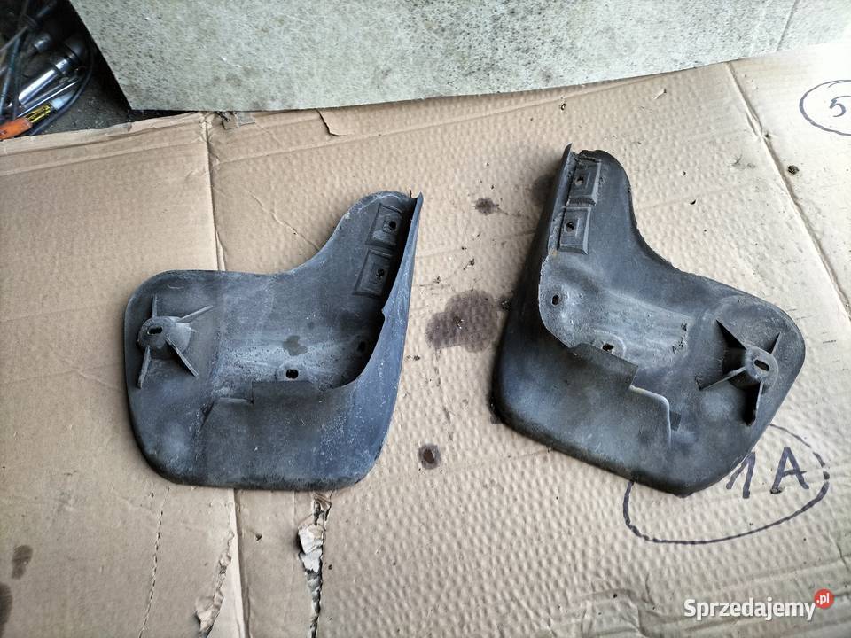 VW POLO MK4 9N CHLAPACZ PRAWY LEWY CHLAPACZE