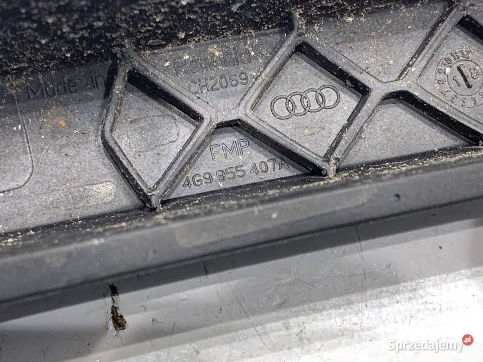 RAMIĘ WYCIERACZKI TYŁ AUDI Q8 SUV 4G9955407A sprzedam