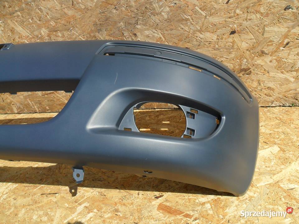 ZDERZAK PRZEDNI Toyota Yaris 2003 zamiennik Nowy Tomyśl