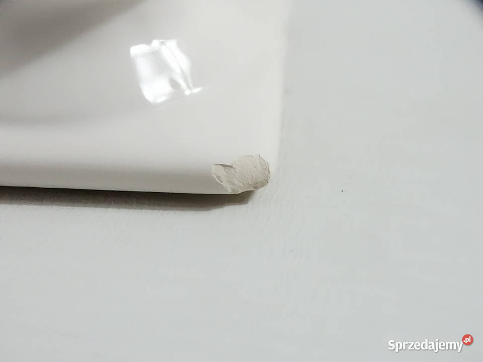 Biała Ceramiczna Osłonka Kielich Styl Klasyczny lubelskie