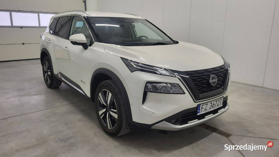 Nissan XTrail 15 VCT ePOWER Tekna e4ORCE IV 2021 kamera cofania Grójec