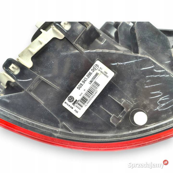 LAMPA PRAWA VW Golf VII KOMBI 20122020 tylna Chełm
